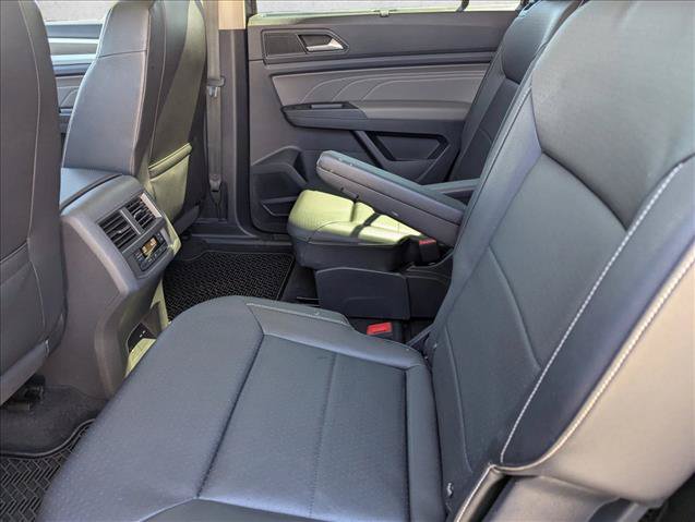 Used 2021 Volkswagen Atlas SE FWD image 25