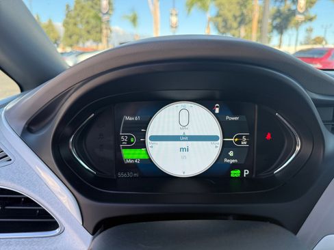 Used 2017 Chevrolet Bolt Premier w/ Driver Confidence II Package image 24