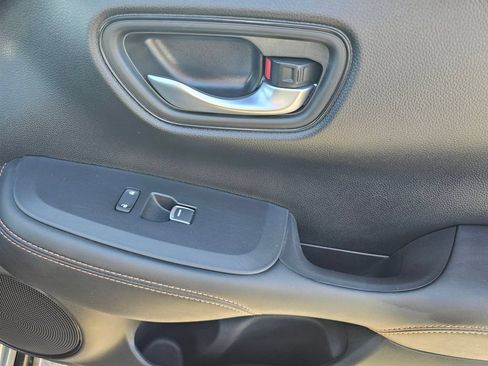 Used 2024 Honda HR-V Sport image 10