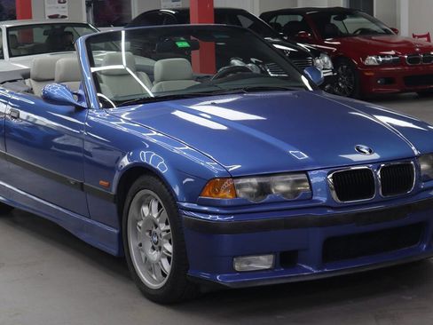 Used 1998 BMW M3 Convertible image 3