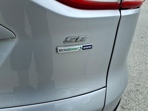 Used 2016 Ford Escape SE w/ Equipment Group 201A AWD/4WD image 7