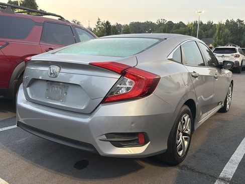 Used 2018 Honda Civic LX image 4