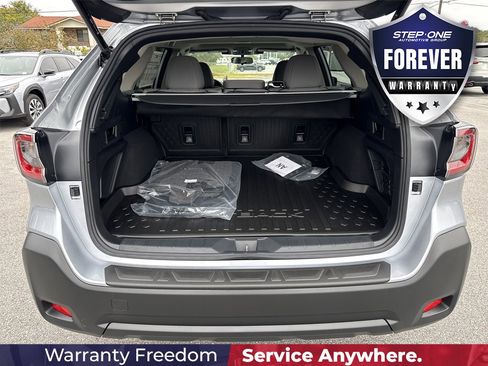 New 2025 Subaru Outback Premium image 34