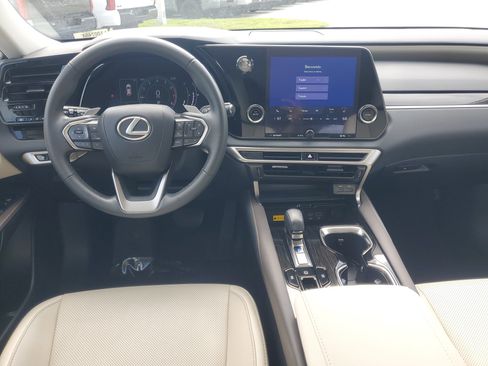 Used 2024 Lexus RX 350 FWD w/ Technology Package image 14