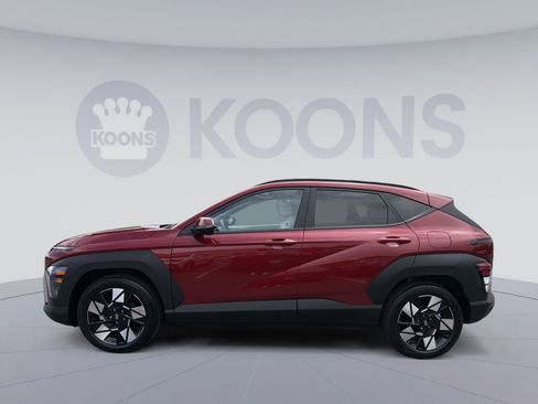 Certified 2024 Hyundai Kona SEL w/ Convenience Package FWD image 2