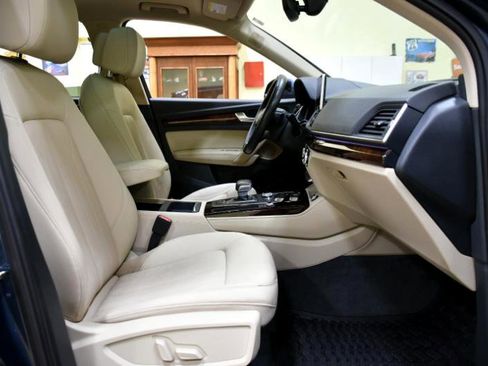 Used 2018 Audi Q5 Prestige w/ Prestige Package image 39
