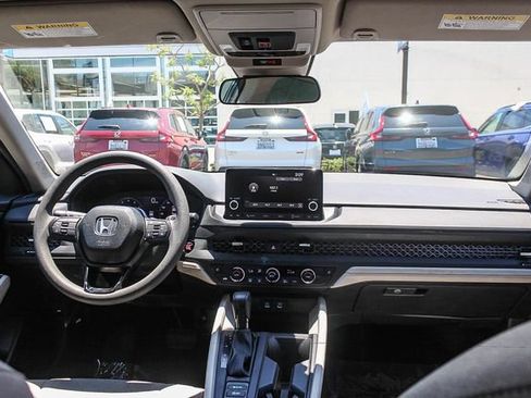 Used 2024 Honda Accord EX image 17