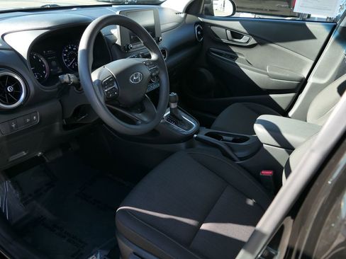 Used 2022 Hyundai Kona SEL w/ Cargo Package image 9