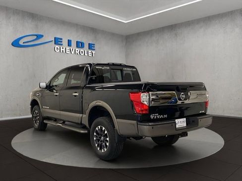 Used 2017 Nissan Titan Platinum Reserve w/ Off-Road Package AWD/4WD image 12