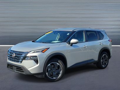 Used 2024 Nissan Rogue SV