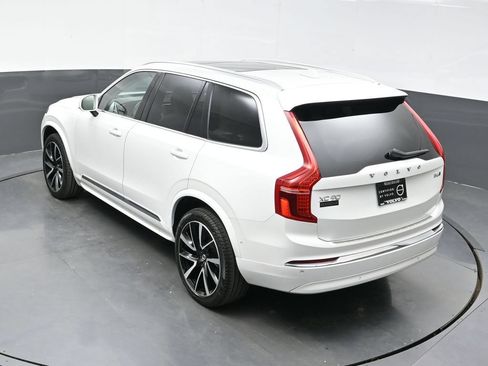 Used 2024 Volvo XC90 B6 Plus w/ Protection Package Premier AWD/4WD image 34
