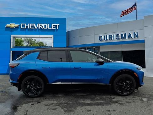 New 2026 Chevrolet Equinox EV RS image 2