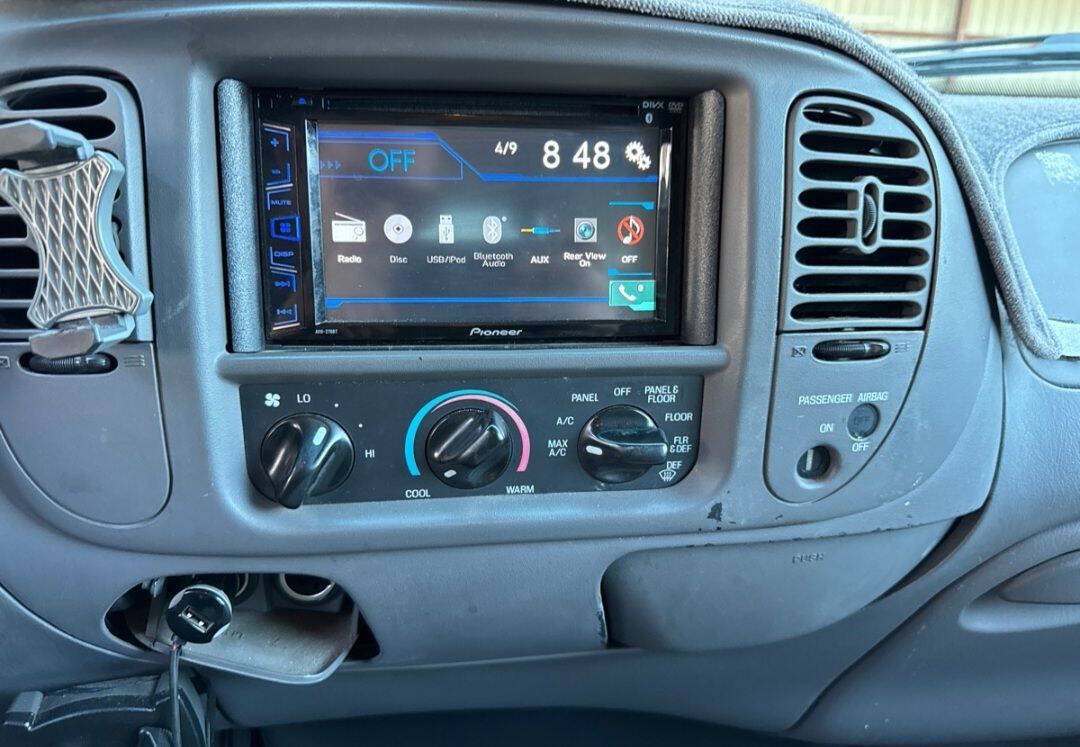 Used 2000 Ford F150 XLT RWD image 17