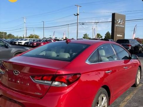 Used 2018 Hyundai Sonata Limited FWD image 9