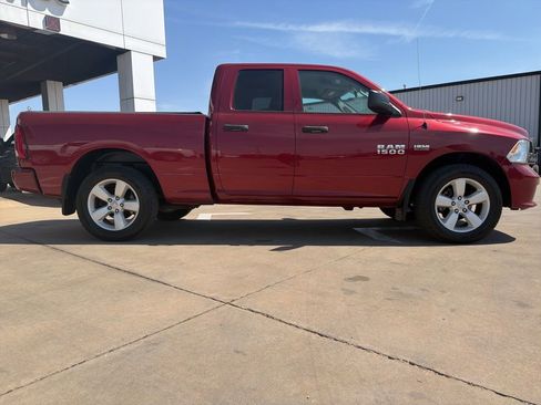 Used 2015 RAM 1500 Express image 2