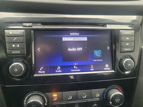 Used 2019 Nissan Rogue Sport S w/ Appearance Package image 25