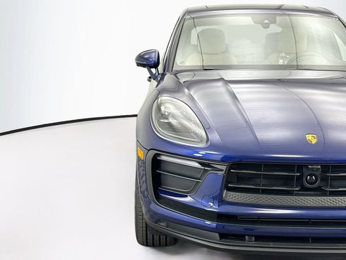 Used 2026 Porsche Macan AWD/4WD image 12