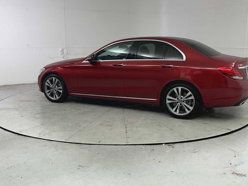 Used 2018 Mercedes-Benz C 300 Sedan image 4