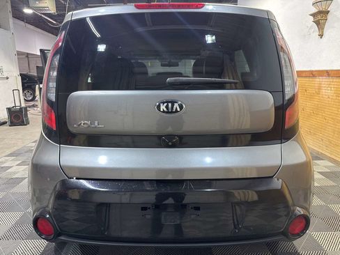Used 2016 Kia Soul + w/ Primo Package FWD image 4