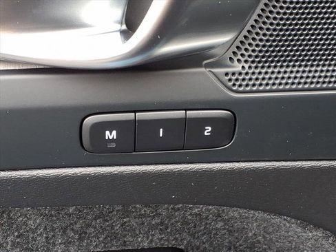 New 2026 Volvo XC40 B5 Core w/ Climate Package image 16