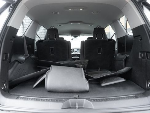 Used 2019 GMC Acadia SLE image 24