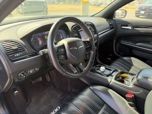 Used 2017 Chrysler 300 S w/ 300S Premium Group image 11