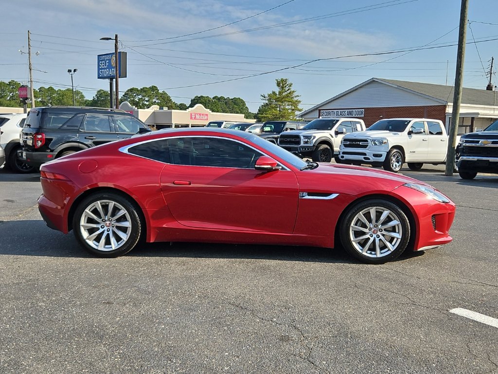 Used 2017 Jaguar F-TYPE Coupe RWD image 8