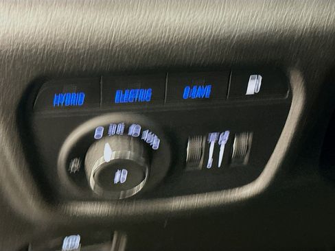 Used 2024 Jeep Grand Cherokee Limited 4xe AWD/4WD image 17