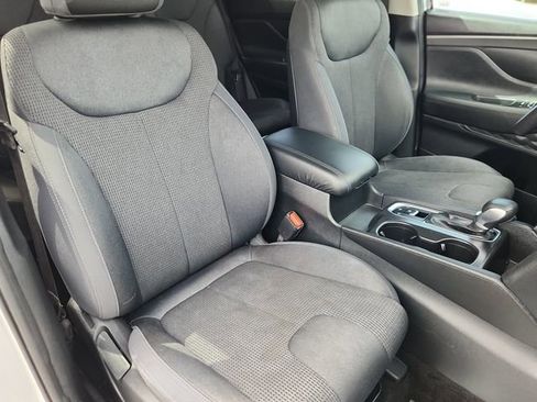 Used 2019 Hyundai Santa Fe SE AWD/4WD image 12