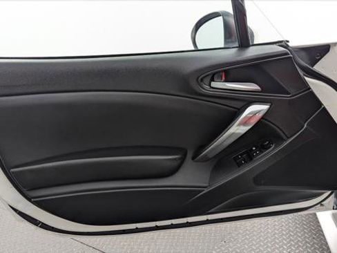 Used 2018 FIAT 124 Spider Lusso image 12