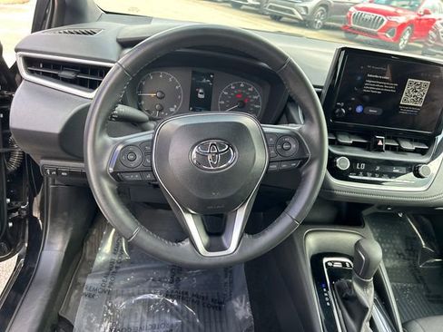 Used 2024 Toyota Corolla SE image 12