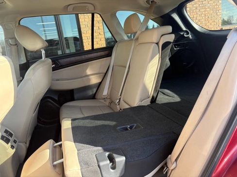 Used 2016 Subaru Outback 2.5i Limited image 14