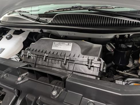 Certified 2025 Chevrolet Express 2500 w/ Driver Convenience Package RWD image 22