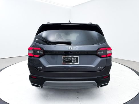 Used 2023 Honda Pilot Elite image 17