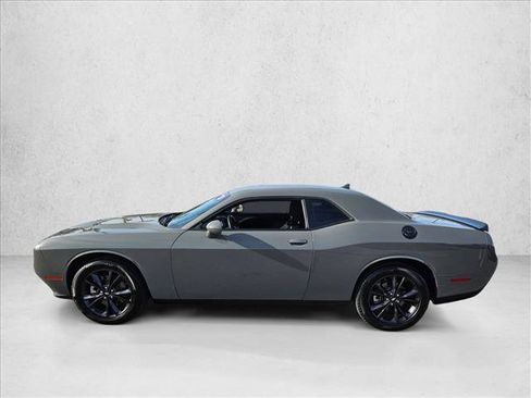 Used 2023 Dodge Challenger SXT w/ Blacktop Package image 8