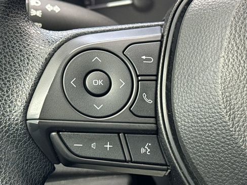 Used 2024 Toyota Corolla LE image 27