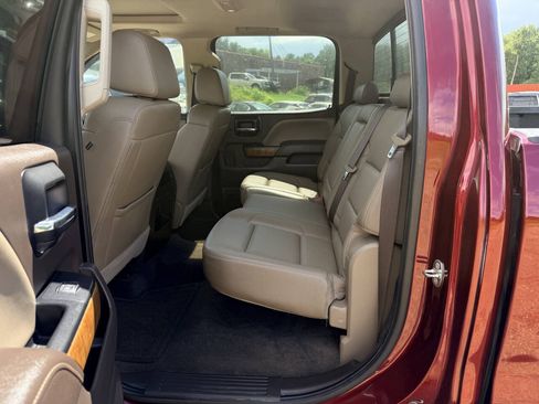 Used 2017 GMC Sierra 1500 SLT w/ SLT Premium Package AWD/4WD image 16