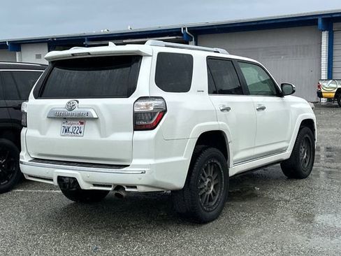 Used 2016 Toyota 4Runner Limited image 5