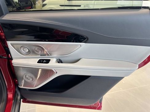 New 2026 Lincoln Nautilus Reserve image 20