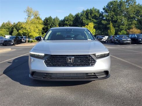 New 2025 Honda Accord SE image 2