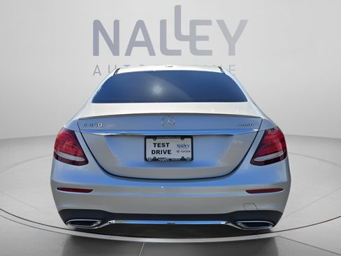 Used 2019 Mercedes-Benz E 450 4MATIC Sedan image 4