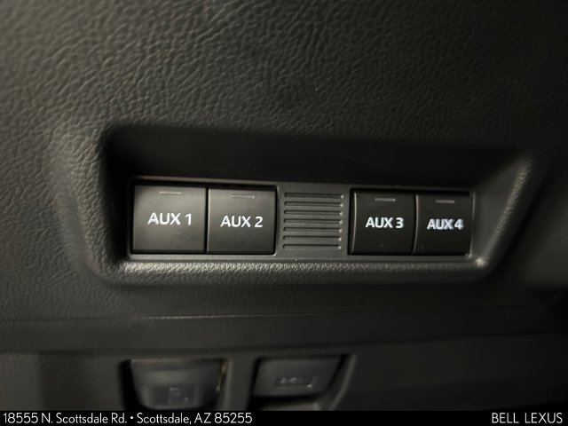 Certified 2025 Lexus GX 550 AWD/4WD image 24