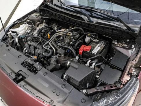 Used 2023 Nissan Altima 2.5 SV FWD image 57