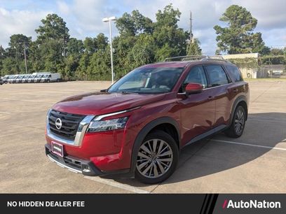 Used 2024 Nissan Pathfinder SL w/ SL Premium Package