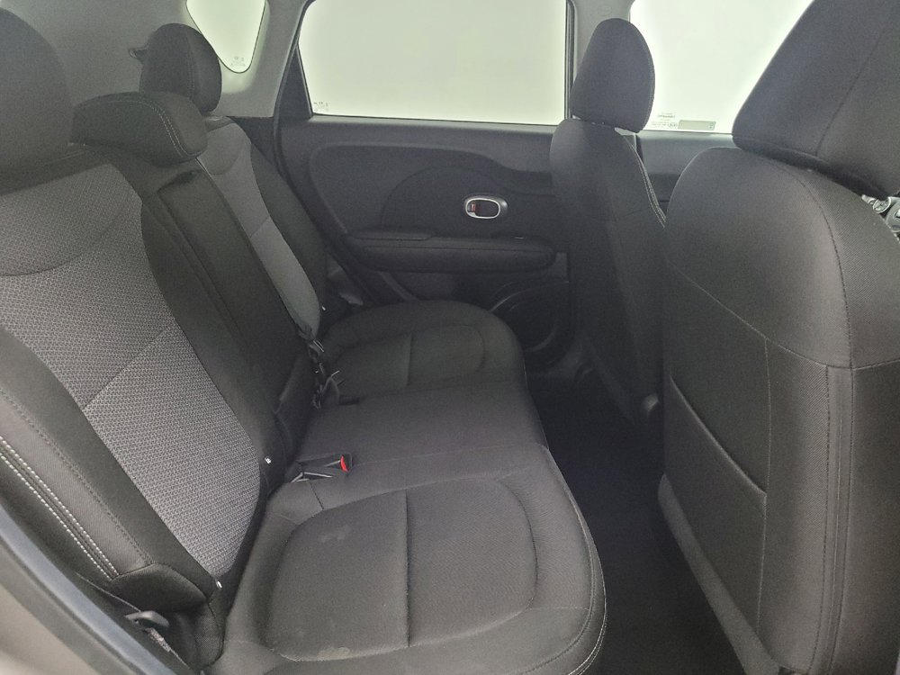 Used 2019 Kia Soul + FWD image 19
