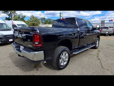 Used 2026 RAM 2500 Big Horn AWD/4WD image 8
