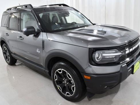 New 2025 Ford Bronco Sport Outer Banks w/ Outer Banks Tech Package+ AWD/4WD image 5