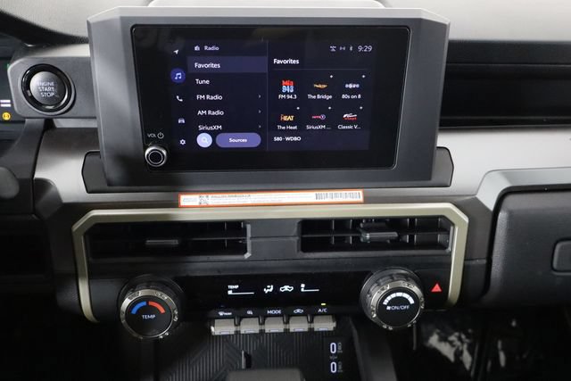 Used 2025 Toyota Tacoma SR5 AWD/4WD image 19