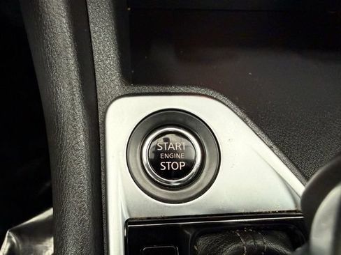 Used 2023 Nissan Sentra SV FWD image 38