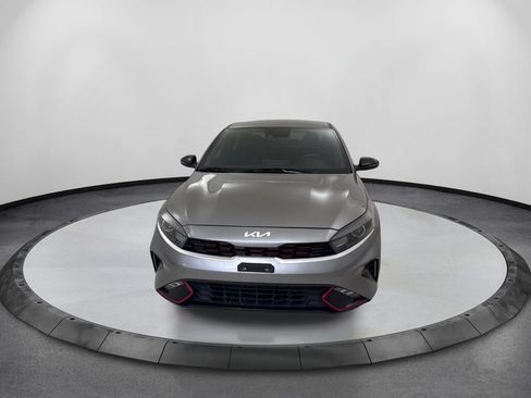 Used 2023 Kia Forte GT-Line FWD image 2